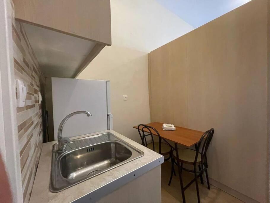 Q Apartments In Corfu Town Exterior photo